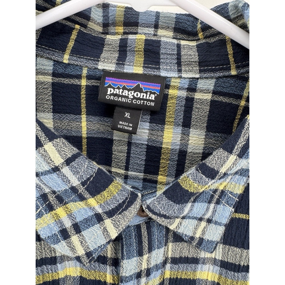 Patagonia A/C Shirt Mens XL Blue Plaid Textured Organic Cotton Button Up Casual - Picture 3 of 8